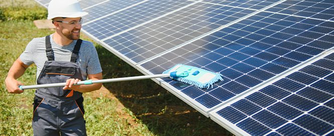 Solar Panel Cleaning slider 4 May 2023